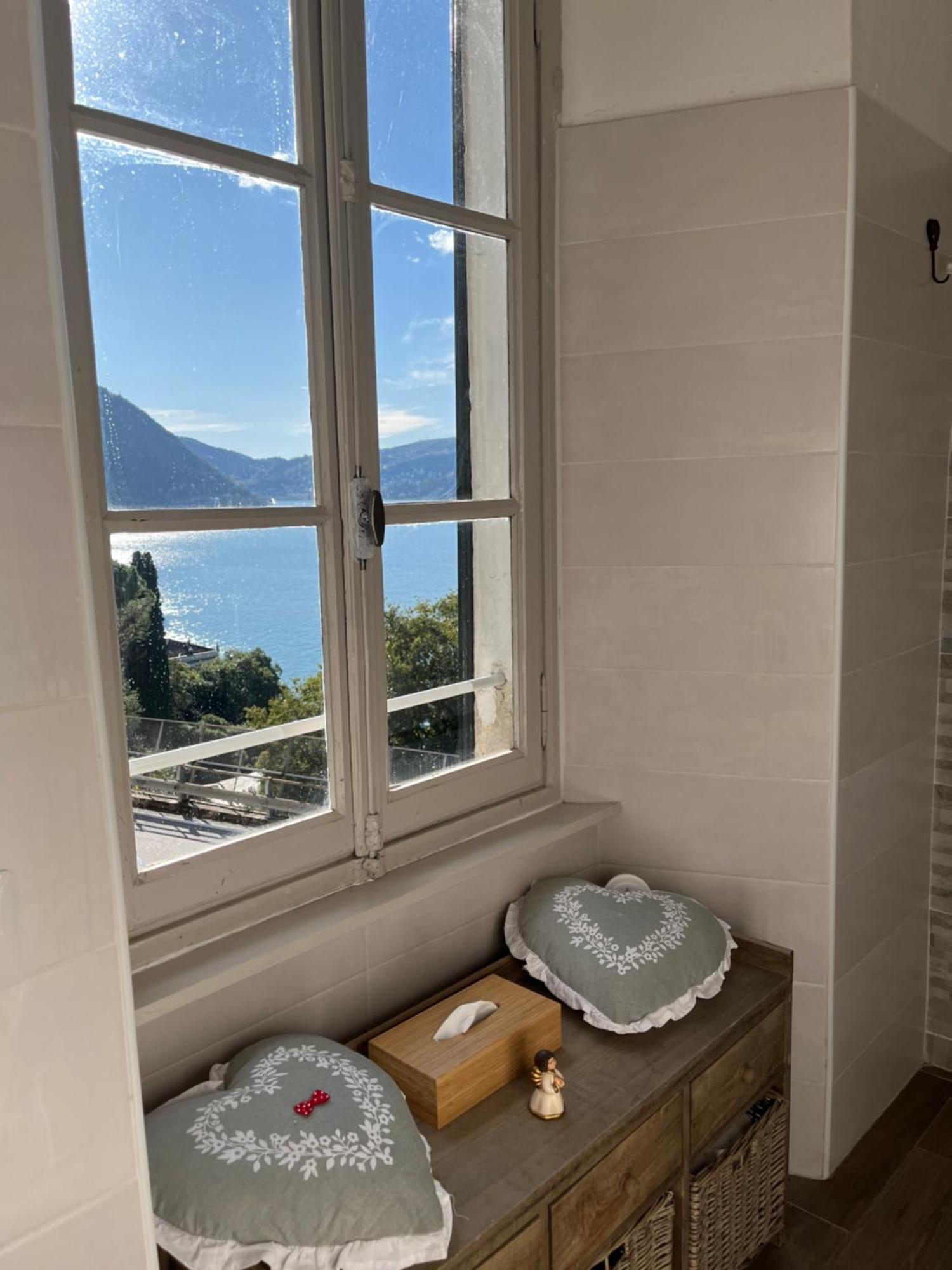 Casa Giulietta Caronti With View Of Lake Como Blevio Exterior foto